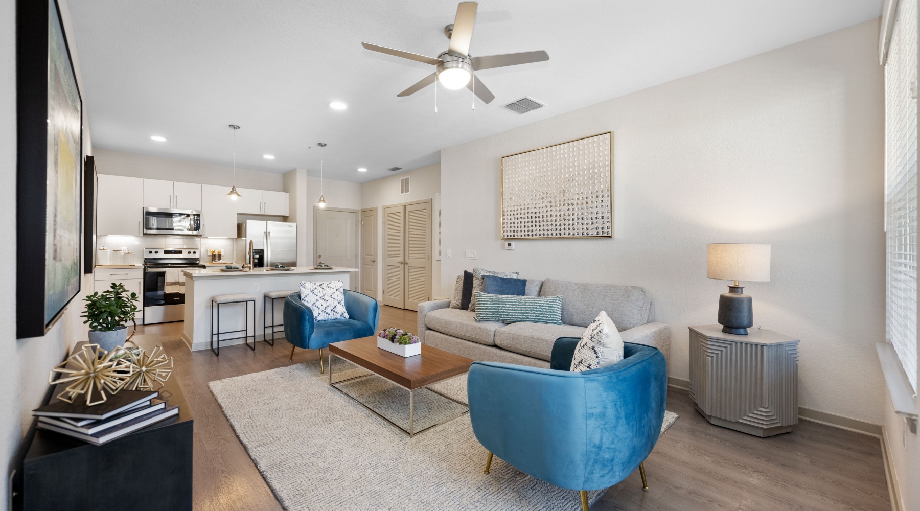Welcome To Muse At Winter Garden bright apartment with furnishings